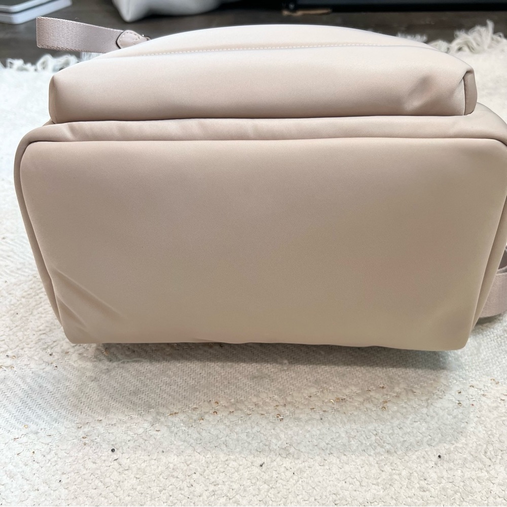 Kate Spade ELLA Beige Nylon Puffy Backpack NEW! - Picture 7 of 9